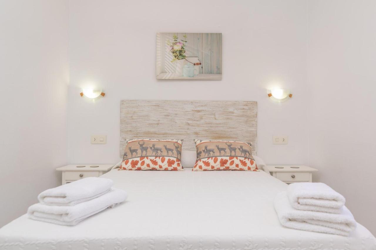 Villa Marina -Cala Enporter- Cala En Porter  外观 照片