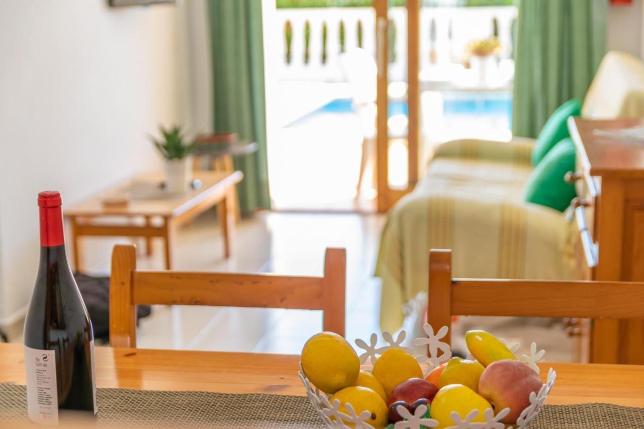 Villa Marina -Cala Enporter- Cala En Porter  外观 照片